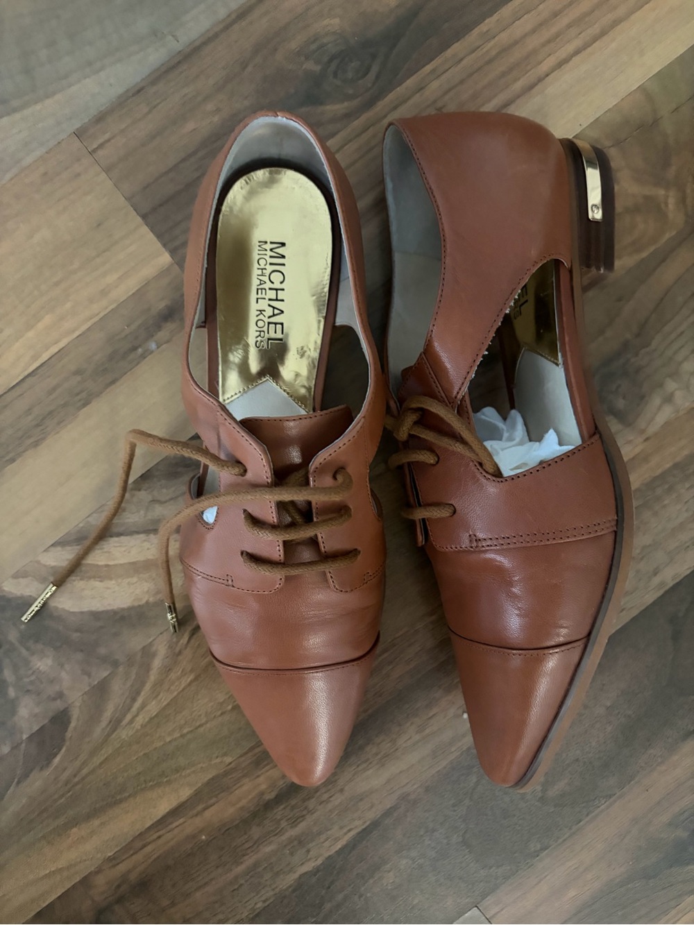 MICHAEL Michael Kors Tan Cognac Brown Leather Pointed Toe Graham Oxfords, 7M